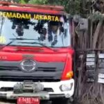 Damkar Jakbar Temui Kendala Warung di Jalur Padat Palmerah Saat Uji Coba Akses