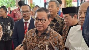 Pramono Anung Targetkan 10.000 Bus Listrik Transjakarta Beroperasi Penuh pada 2029