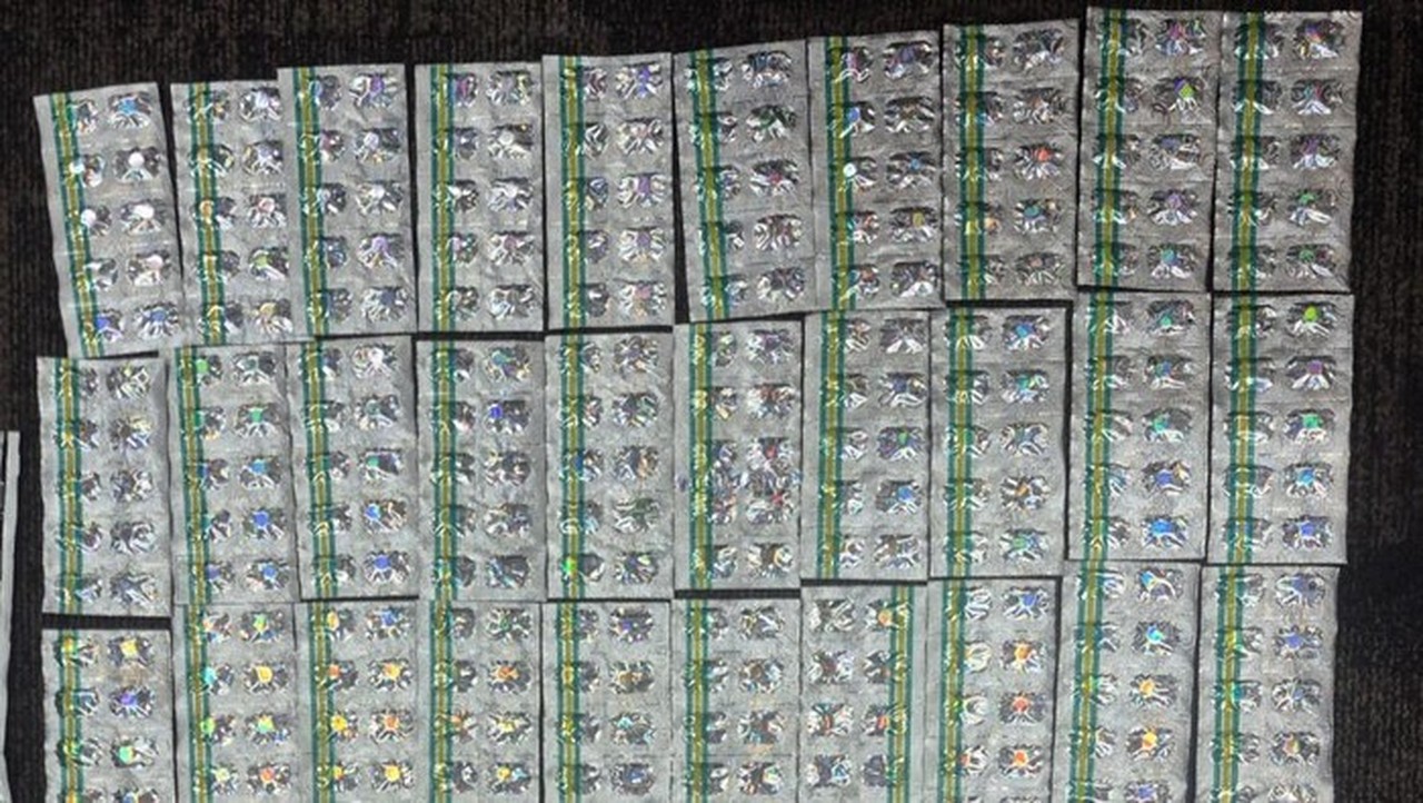 Warung Jajanan di Bogor Berkedok Jual Tramadol, 1.163 Pil Obat Keras Disita