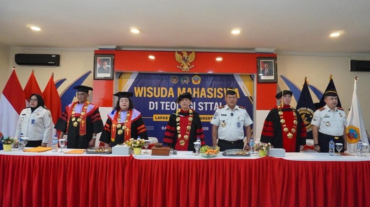 13 Warga Binaan Lapas Purwokerto Raih Gelar Diploma 1 Teologi Lewat Kolaborasi Pendidikan