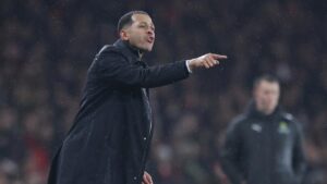 Manajer Chelsea Liam Rosenior Kesal, Tuding Arsenal Tak Hormati Timnya di Semifinal Carabao Cup