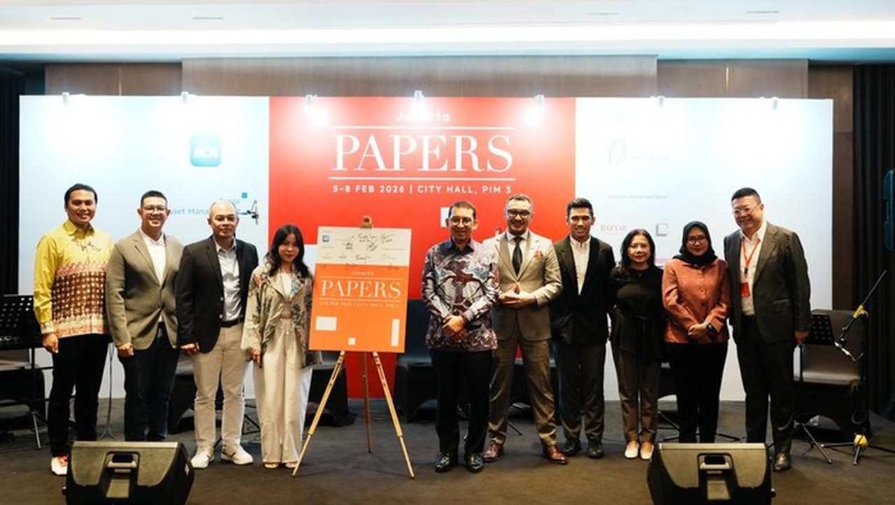 Menbud Fadli Zon Buka Pameran Seni Berbasis Kertas, Dorong Penguatan Ekosistem Budaya Nusantara