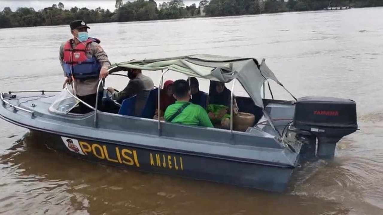 Inovasi ‘Anjeli’ Kombes Yusfandi: Layanan Antar-Jemput Gratis untuk Warga DAS Barito Selatan