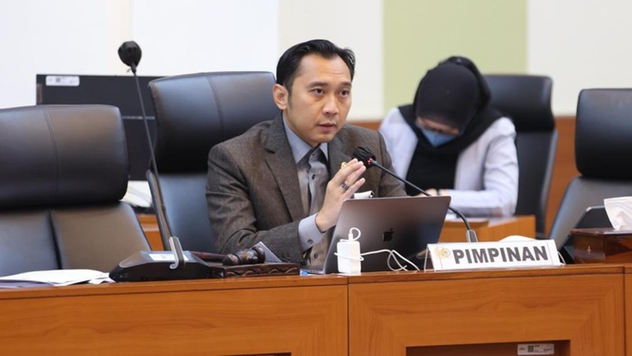 Ibas Dorong Reformasi Ekonomi Berkeadilan dan Penguatan Pasar Modal Nasional Ibas Dorong Reformasi Ekonomi Berkeadilan dan Penguatan Pasar Modal Nasional