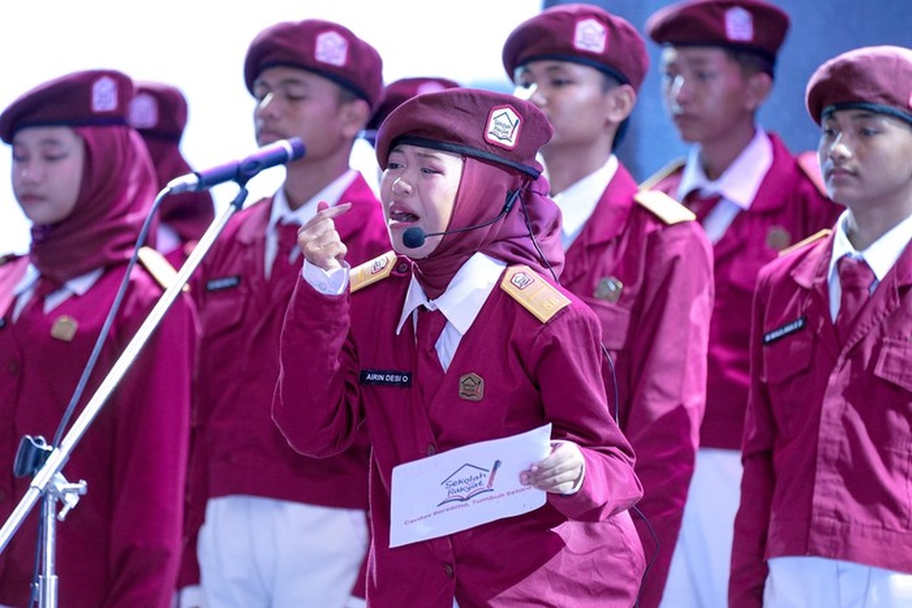 Gus Ipul Ajak Ribuan Perangkat Desa Sidoarjo Berjihad Perbarui Data Sosial Ekonomi Nasional