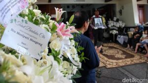 Eyang Meri Hoegeng, Istri Kapolri ke-5, Dikenang di Tahlilan 7 Hari di Depok