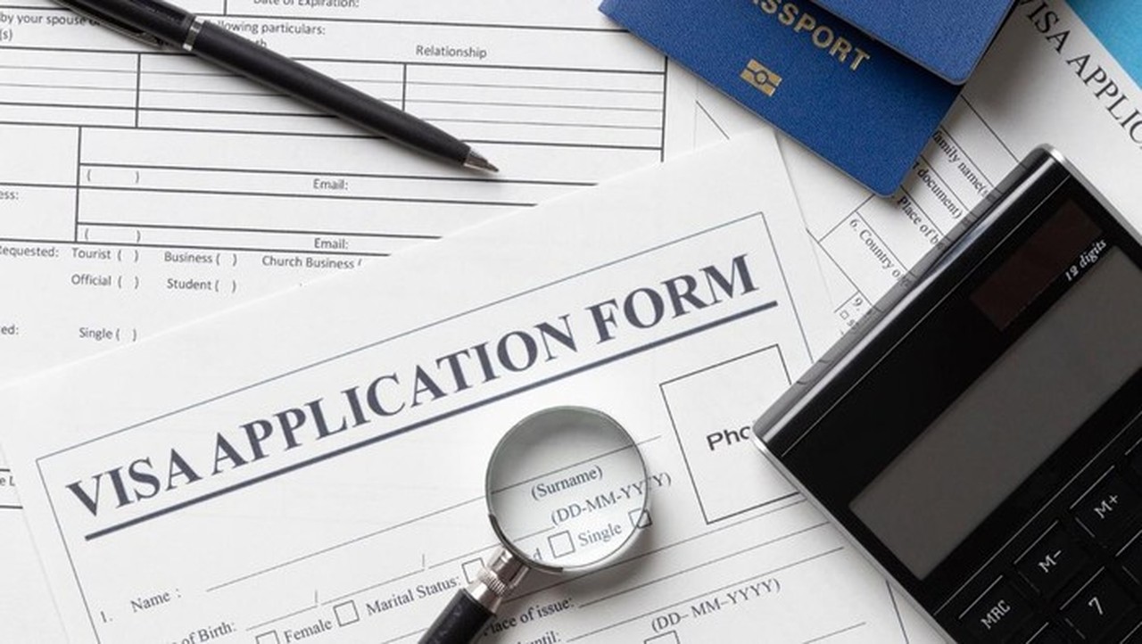 Beda Global Citizen of Indonesia dan Golden Visa: Izin Tinggal Panjang untuk WNA