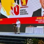 Ahmad Muzani Pimpin Yel-Yel ‘Prabowo Presiden Dua Periode’ di HUT Ke-18 Gerindra
