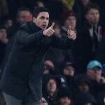 Mikel Arteta Minta Maaf ke Liam Rosenior Usai Insiden Pemanasan Chelsea di Emirates