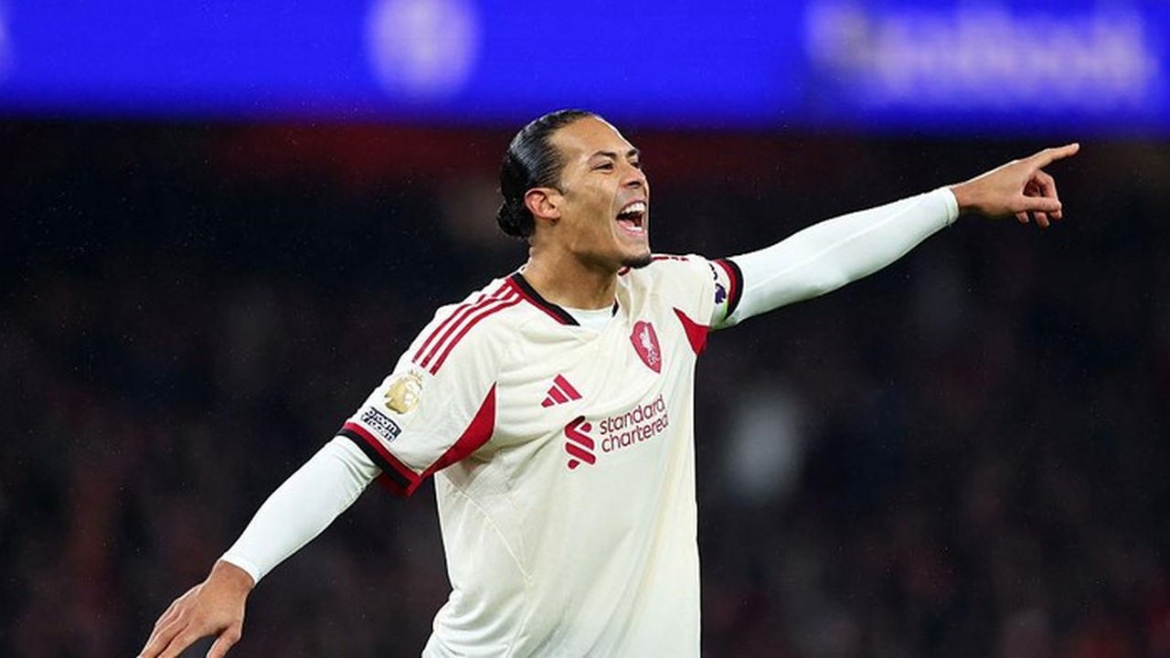 Virgil van Dijk Kritik Keras Pundit Sepak Bola, Khawatirkan Mental Pemain Muda
