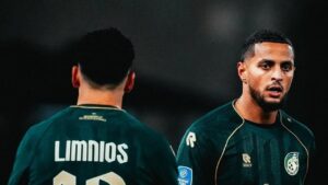 Justin Hubner Diganjar Kartu Kuning Saat Heracles Almelo Kalah 1-2 dari Fortuna Sittard