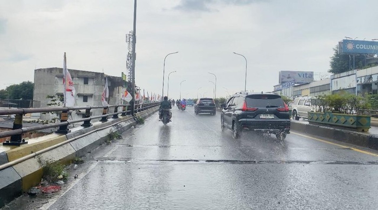 Lubang Maut di Flyover Ciputat: 43 Titik Rusak Picu Kecelakaan Beruntun