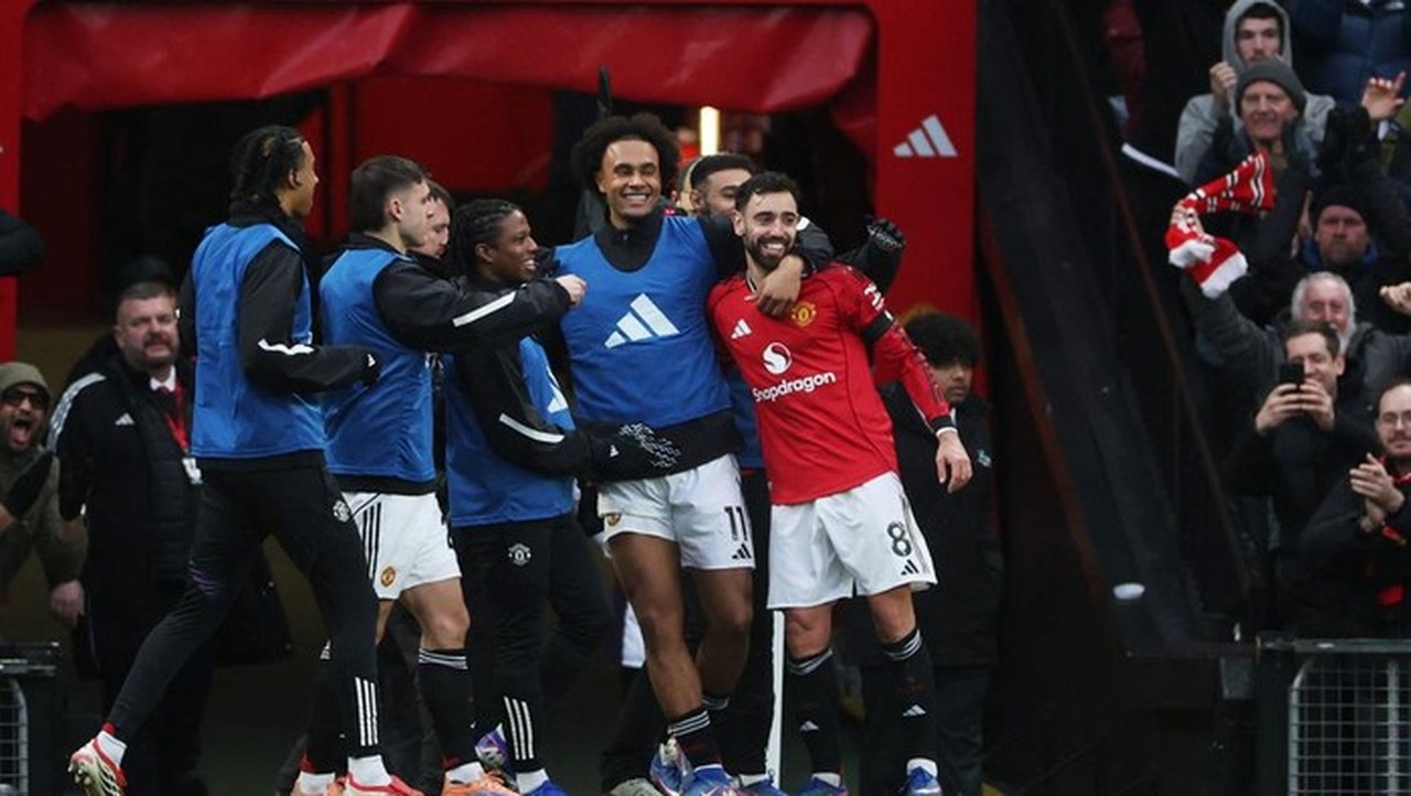 Kemenangan Beruntun MU Pecah Kaul Fans, Frank Illet Siap Potong Rambut Setelah Setahun Lebih