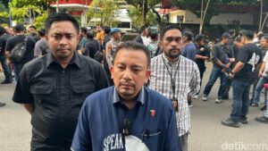 Bukan Mayat, Pria di Tambora Ternyata Gendong Biawak Hidup Sejauh 1,7 Meter