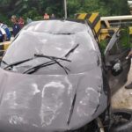 Sedan Honda City Terbalik di Tol Jagorawi Usai Tabrak Pembatas, Dua Orang Terluka