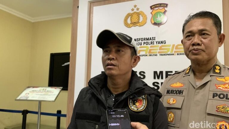 Dua Kelompok Bentrok Rebutan Lahan Parkir Blok M, Satu Orang Terluka Akibat Penusukan