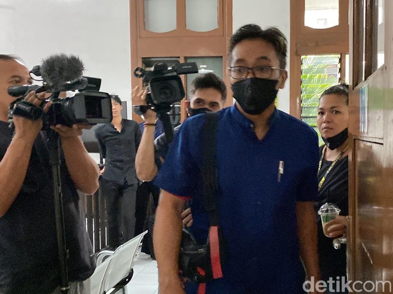 Teddy Pardiyana Jawab Sindiran Sule Soal Kerja, Kuasa Hukum Tegaskan Fokus Usaha Kuliner