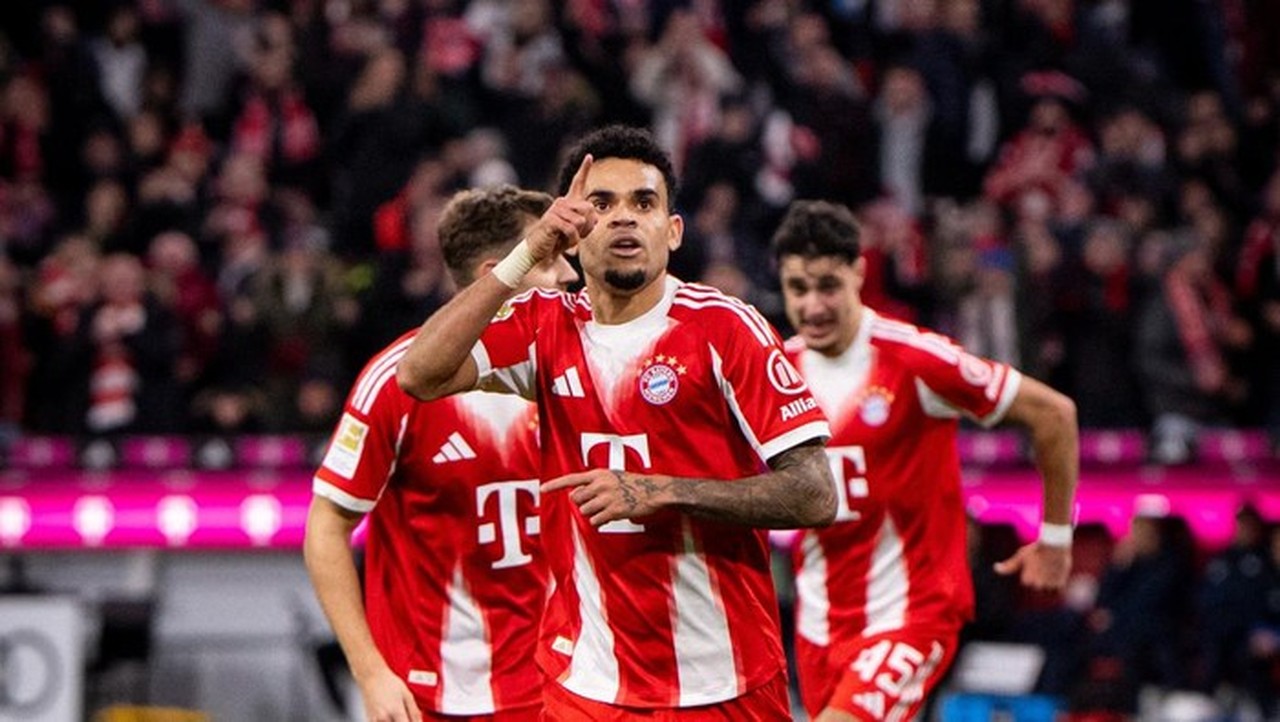 Luis Diaz Hat-trick, Bayern Munich Bantai Hoffenheim 5-1 di Bundesliga