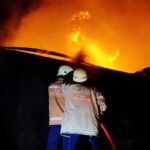 Gudang Dekorasi dan Ruko Tekstil di Tangsel Ludes Terbakar, Kerugian Taksir Rp 7 Miliar