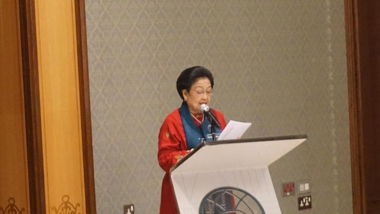 Megawati Terima Doktor Kehormatan Ke-11 dari Kampus Perempuan Terbesar Dunia di Riyadh