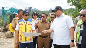 Andre Rosiade Tinjau Pembangunan Jembatan Limau Gadang, Target Rampung Agustus 2026