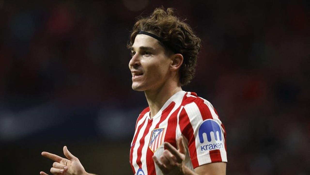 Julian Alvarez Makin Dekat ke Chelsea, Atletico Madrid Siap Lepas