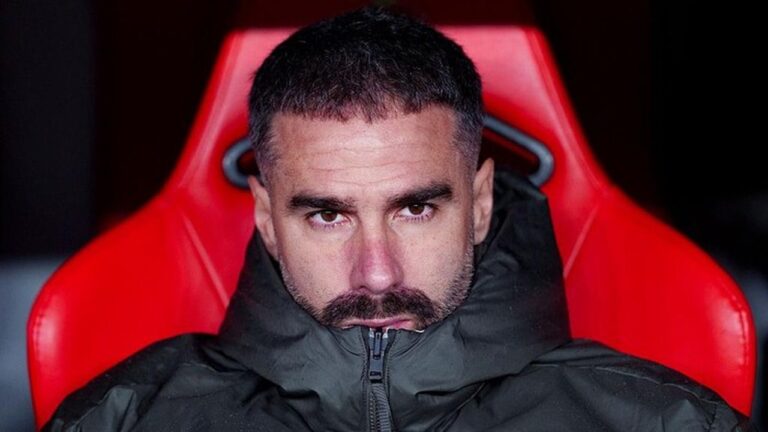 Real Madrid Ragu Perpanjang Kontrak Dani Carvajal Akibat Minimnya Menit Bermain