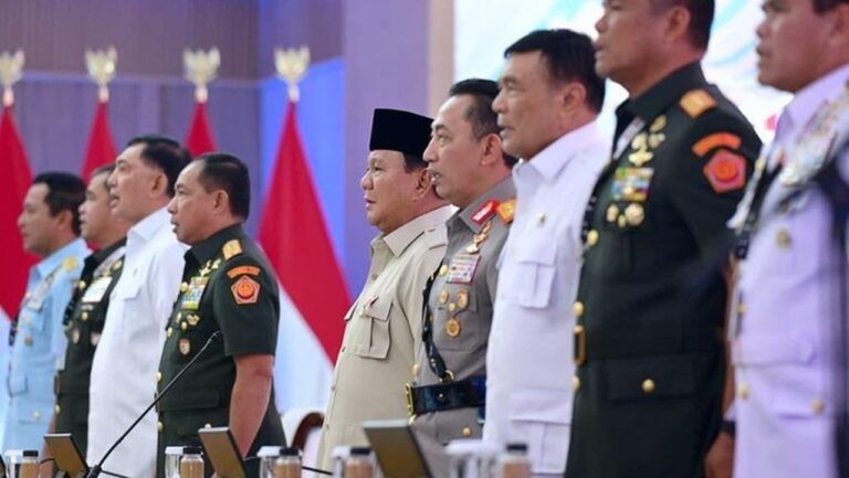 Prabowo Subianto Ingatkan TNI-Polri: Jadilah Tentara dan Polisi Rakyat yang Dicintai