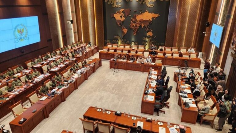 Komisi I DPR Gelar Rapat Tertutup Bahas Hibah Alpalhankam Bersama Kemenhan dan Kemenkeu