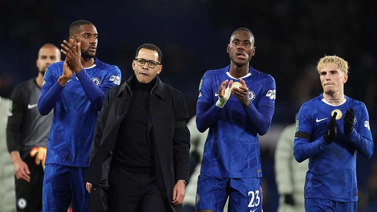 Liam Rosenior Santai Dihujat Netizen, Keluarga Jadi Korban: Saya Tahu Ini Akan Terjadi