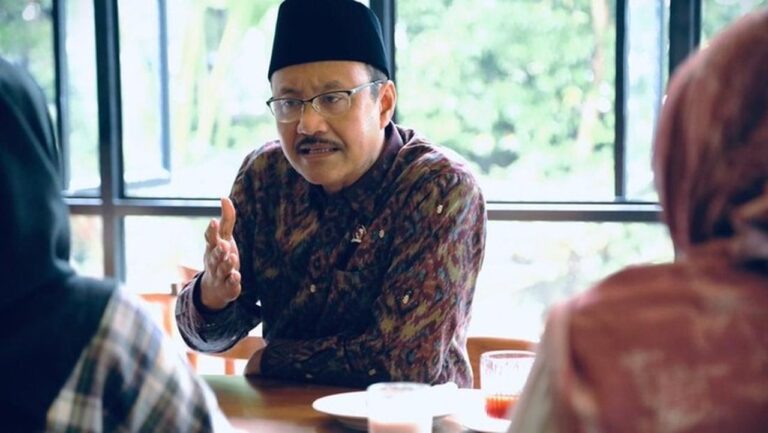 Mensos Alokasikan Rp 40 Triliun untuk Bansos Stimulus Ekonomi 2026