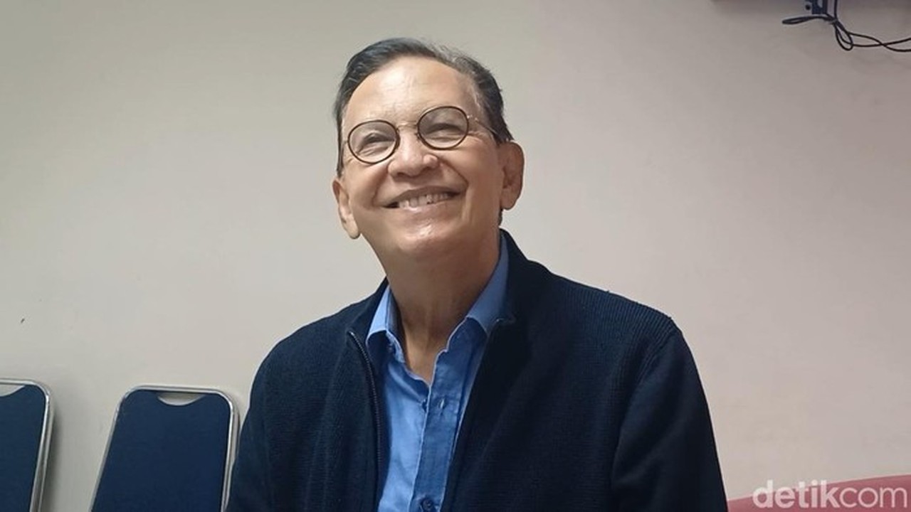 Roy Marten Dukung Penuh Kebahagiaan Gading Marten, Tak Ingin Desak Menikah Lagi