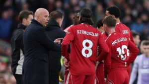 Arne Slot Tegaskan Kegagalan Liverpool Jika Gagal Tembus Liga Champions Musim Ini