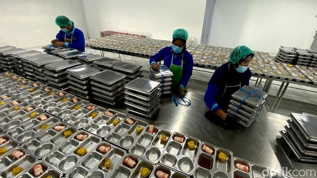 Wakil Kepala BGN: 72,8% Publik Puas Makan Bergizi Gratis, Kami Butuh Pengawasan Anda