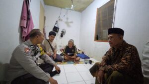 Pensiunan Guru Dituduh Jukir Liar, Warung Bakso Minta Maaf Usai Viral