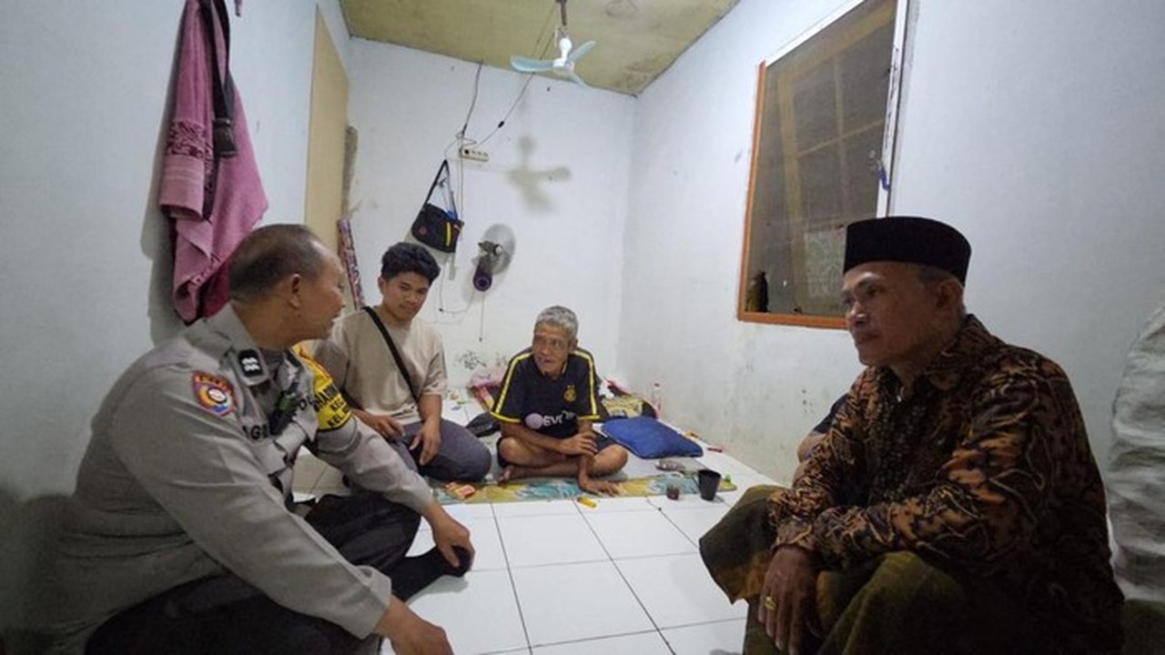 Pensiunan Guru Dituduh Jukir Liar, Warung Bakso Minta Maaf Usai Viral