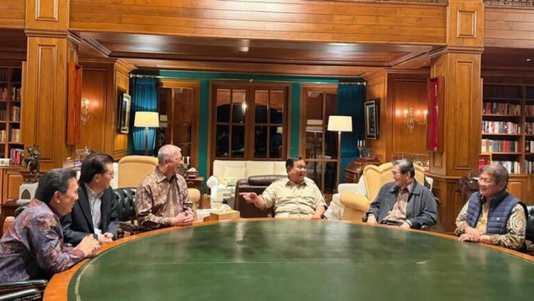 Prabowo Temui Bos Grup Salim dan Adaro di Hambalang, Bahas Ekonomi Nasional