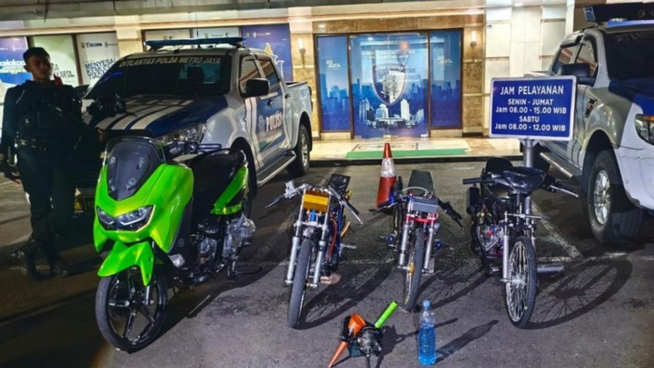 Tiga Pemuda Terjaring Razia Balap Liar di Jakarta Timur, Motor dan Bensol Disita
