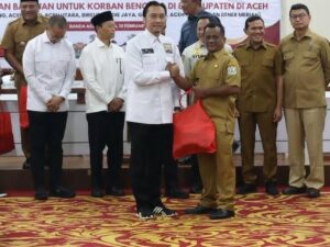 MPR RI Salurkan Bantuan Kemanusiaan untuk Korban Banjir dan Longsor di Aceh