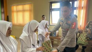 Puluhan Mahasiswa STIK Angkatan 83 Gelar Misi Kemanusiaan dan Trauma Healing di Aceh Utara