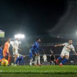 Chelsea Gagal Menang di Kandang, Liam Rosenior Frustrasi Akibat Kelengahan 6 Menit