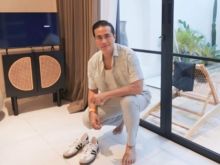 Adjie Pangestu Tegaskan Tak Ada Hubungan dengan Denada, Bantah Isu Ayah Biologis Anak Adjie Pangestu Tegaskan Tak Ada Hubungan dengan Denada, Bantah Isu Ayah Biologis Anak