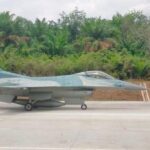 Pesawat Tempur F-16 dan Super Tucano Sukses Uji Coba Mendarat di Tol Trans Sumatera
