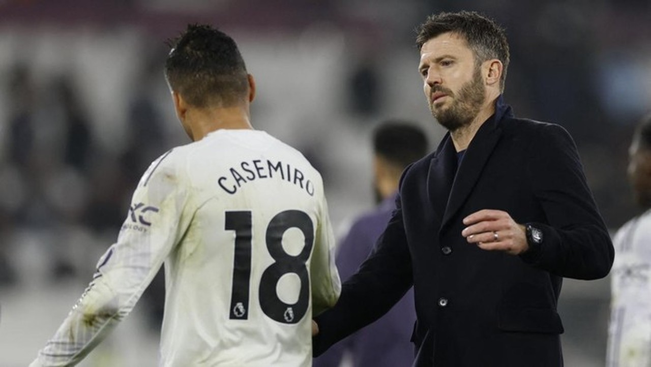 Tren Identik Carrick dan Rosenior: 4 Kemenangan Beruntun, Lalu Berakhir Imbang