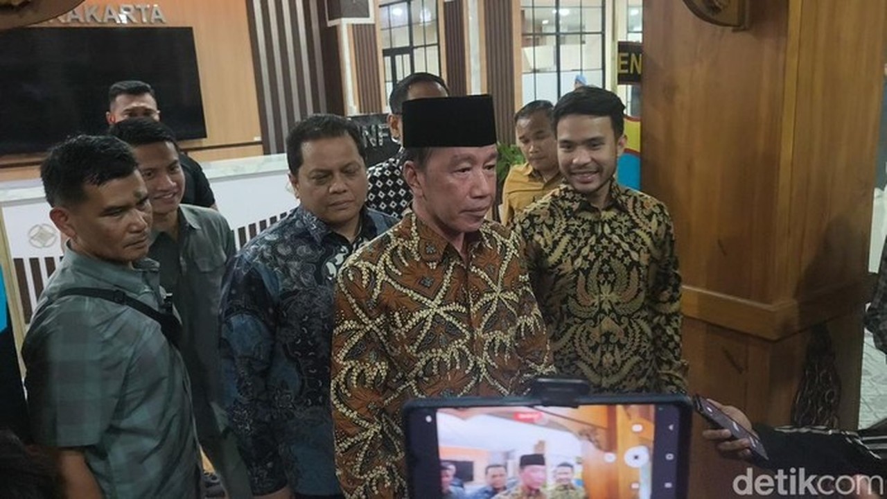 Jokowi Penuhi Panggilan Polresta Solo, Beri Keterangan 2,5 Jam Terkait Tudingan Ijazah Palsu