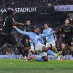 Babak Pertama Liga Inggris: Manchester City Ungguli Fulham 3-0 di Tengah Guyuran Hujan