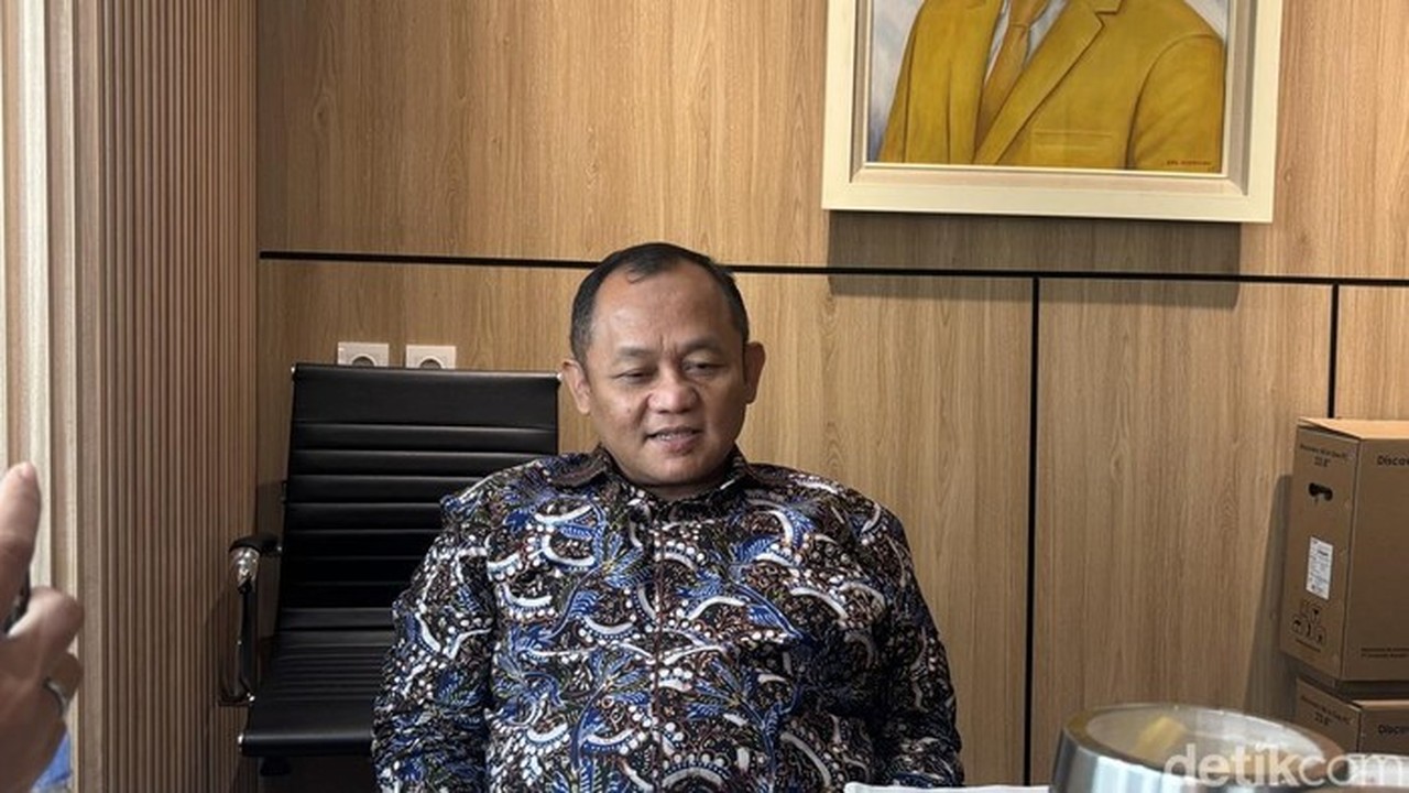 Golkar Ungkap Bahlil Lahadalia Siap Nyaleg DPR RI dari Dapil Papua pada 2029 Golkar Ungkap Bahlil Lahadalia Siap Nyaleg DPR RI dari Dapil Papua pada 2029