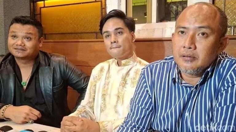 Kuasa Hukum Ungkap Alasan Ressa Rizky Balas Dingin Chat Denada: Pernah Diabaikan