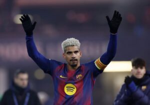 Araujo Tegaskan Barcelona Akan Melawan Real Madrid Hingga Akhir Perebutan Gelar LaLiga