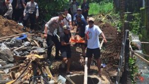 Longsor di Gianyar Tewaskan 1 Pekerja Proyek, 2 Lainnya Terluka Akibat Tembok Jebol